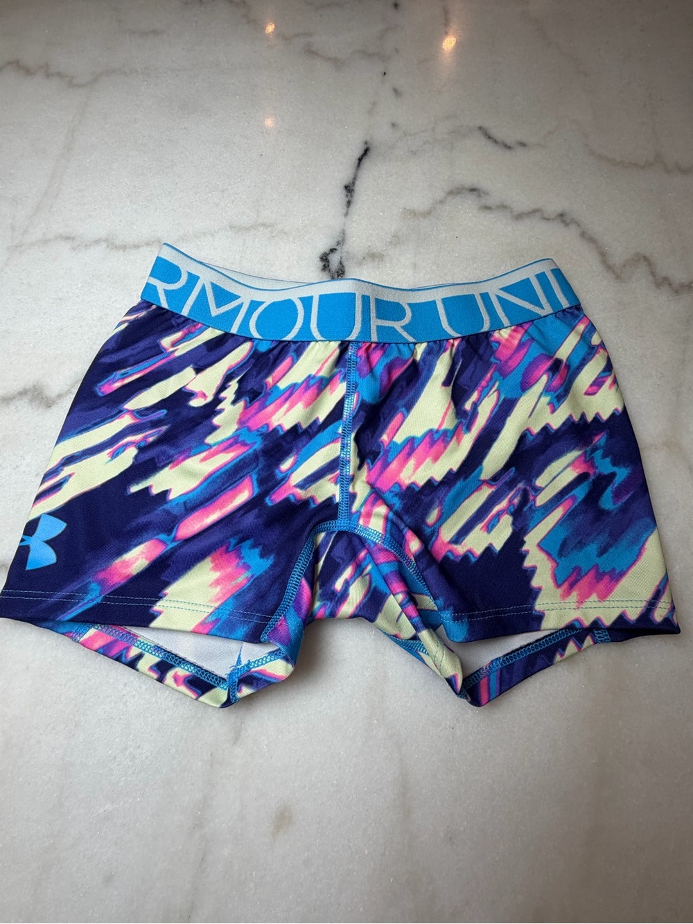 Under Armour Girls Blue Multicolor Athletic Performance Shorts